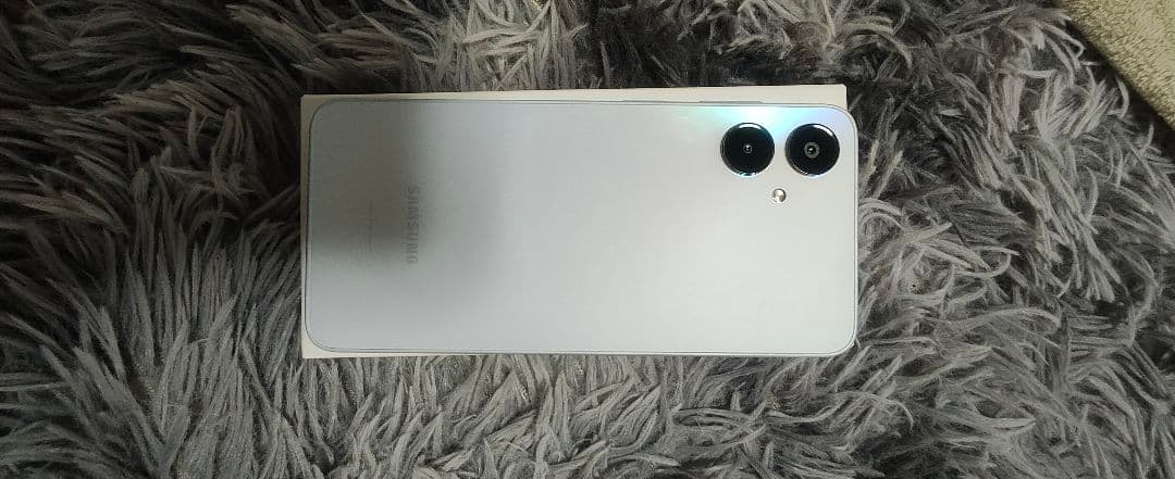 Samsung Galaxy A25 5G ホワイト 本体