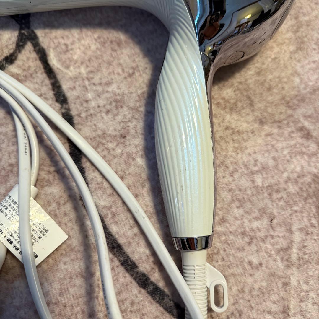 リファ　ドライヤー　2021年製　RE-AB02A