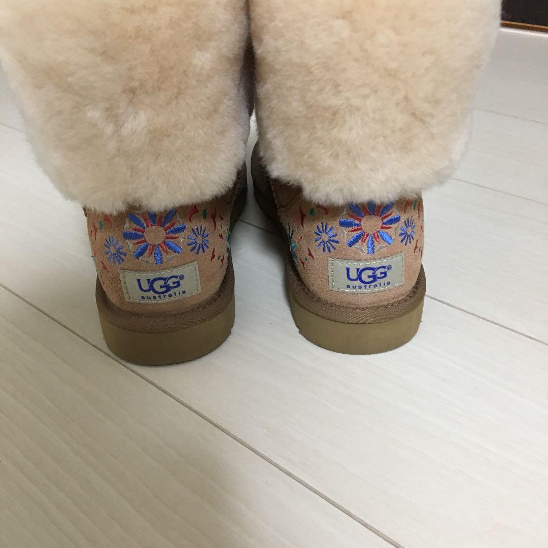 UGG 花柄刺繍 限定品 新品未使用