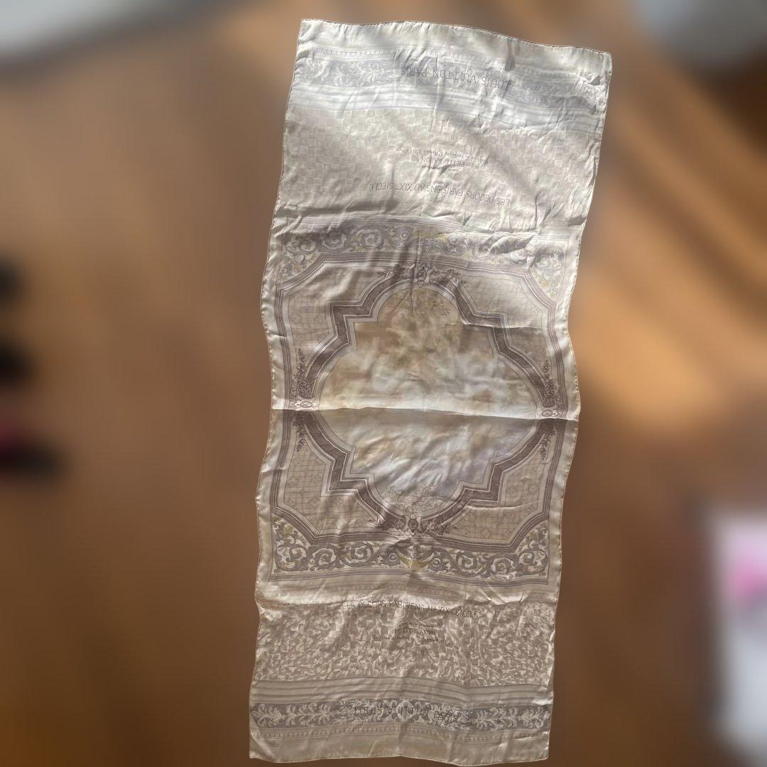 LOUIS VUITTON アイボリー スカーフ