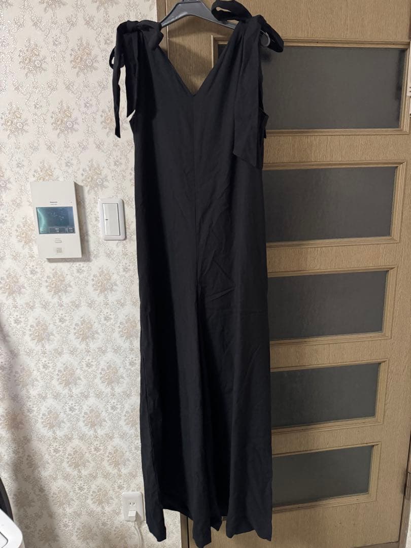 新品未使用✨TSURU By MARIKO OIKAWA 黒オールインワン