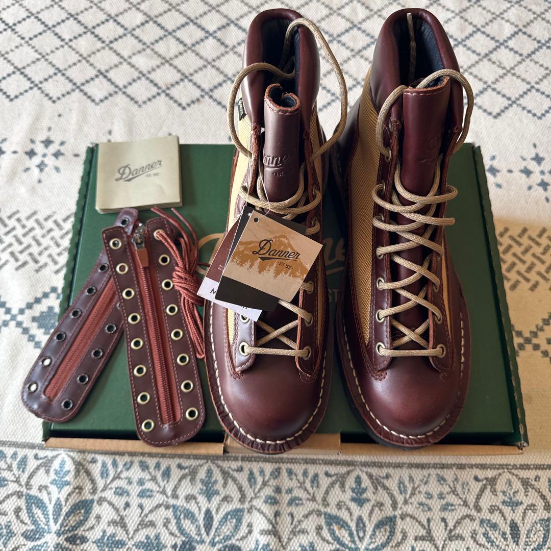 靴 Danner Field