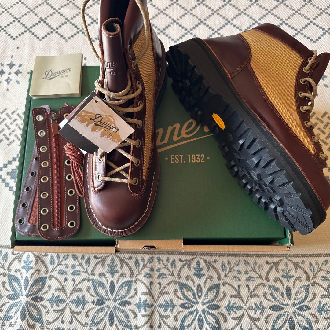 靴 Danner Field