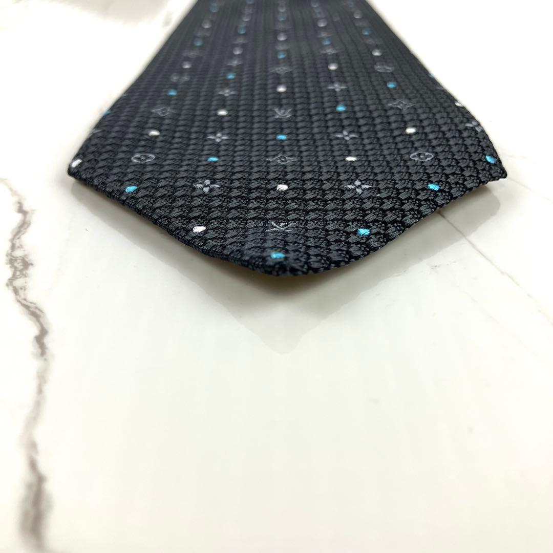 ももこ　未使用　現行　ルイヴィトン　ネクタイ　モノグラムテクスチャードドッ