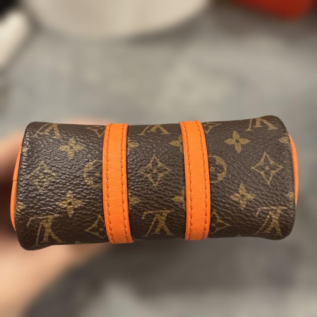 Louis Vuitton モノグラムチャーム ブラウン/オレンジ