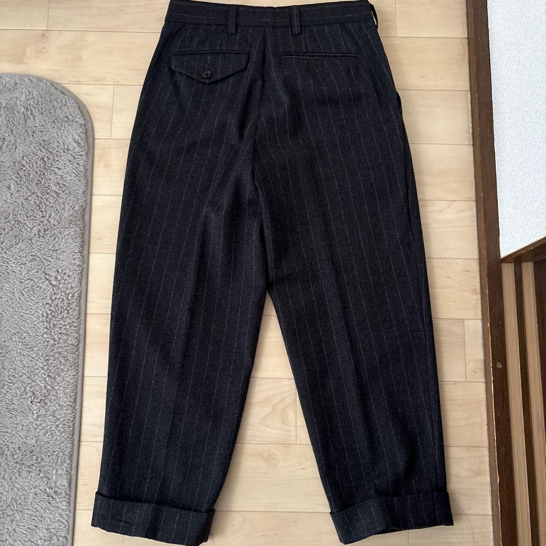 Kolor ダークグレー ストライプ スラックス