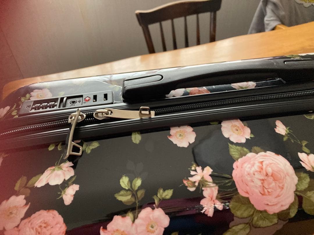 さつぽん プロフお読みください ピンクハウス ♡ スーツケース