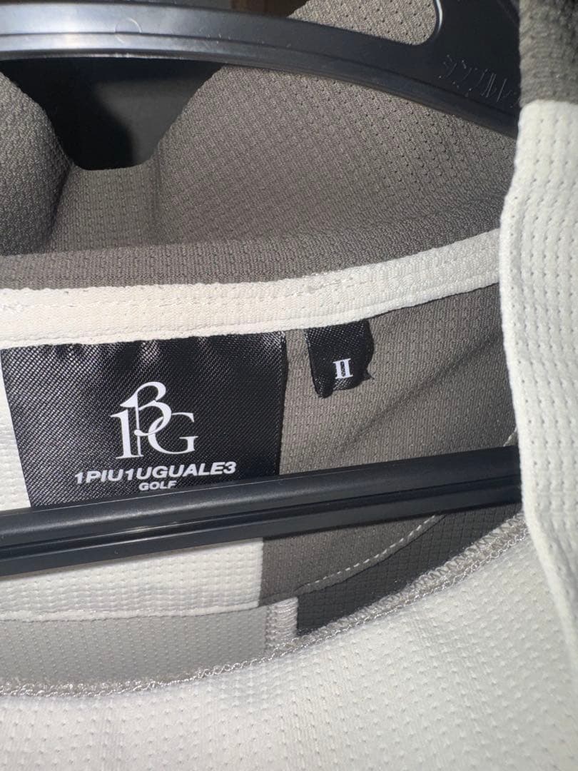 ウノピュウ　レディースモックネック