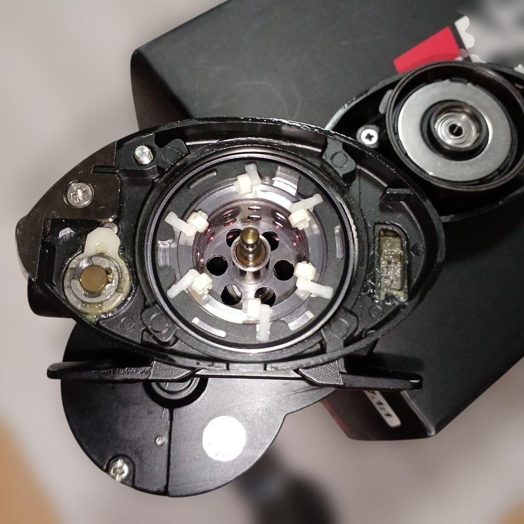 Abu REVO Elite 7 右ハンドル