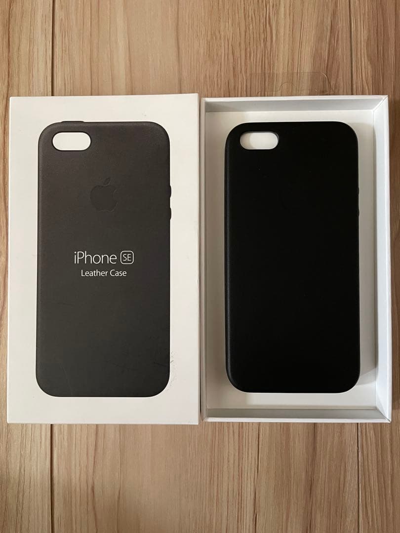 iPhone SE レザーケース ブラック