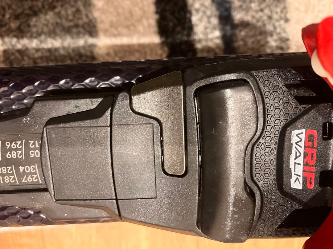 アトミックスキー板REDSTER J2 130cm