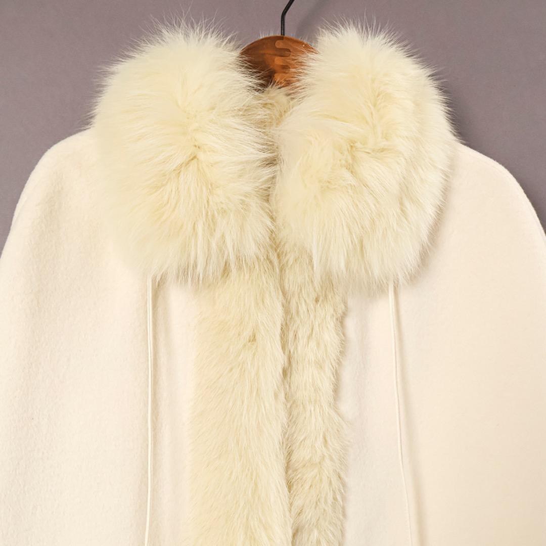 H3068-76◾️ハロッズ　アンゴラ　フォックスファー　ポンチョ