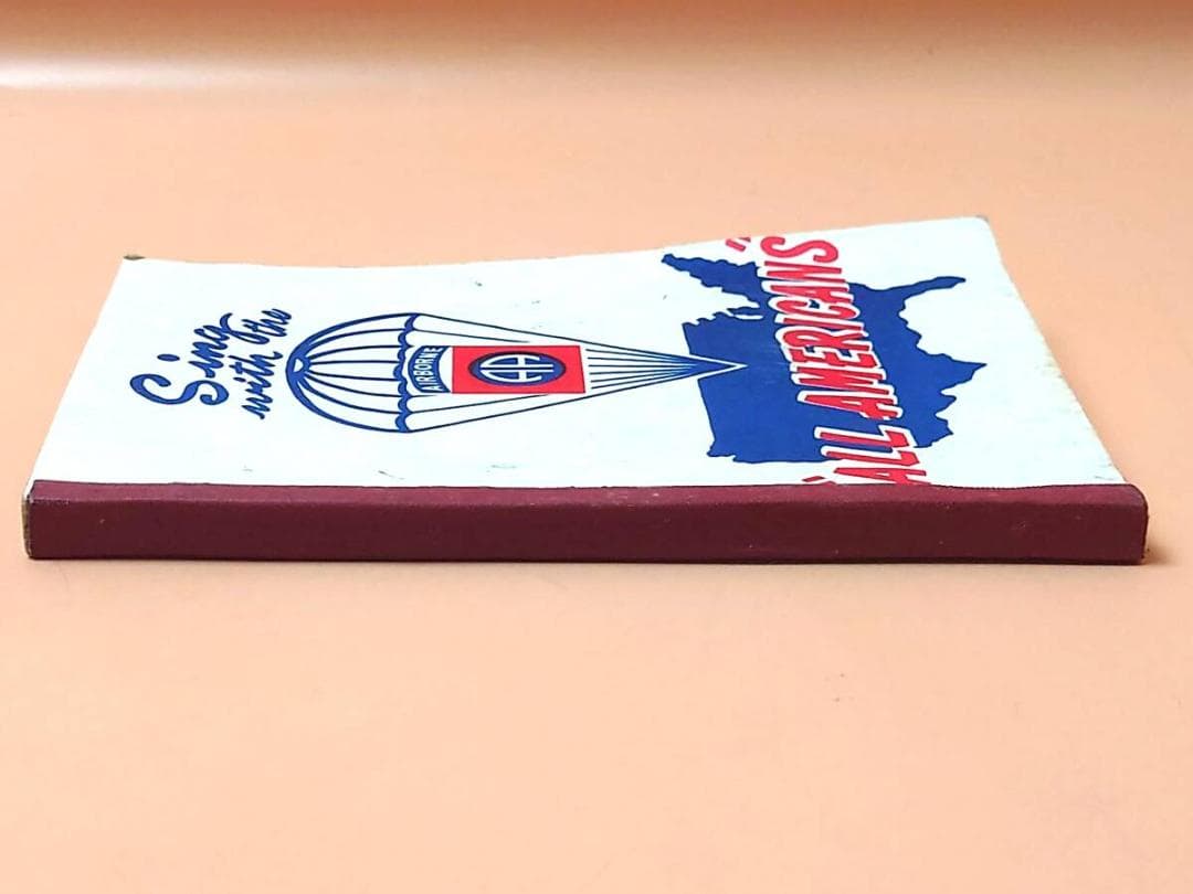 洋書 アメリカ陸軍 第82空挺師団 歌集 米軍 オールアメリカンズ 軍歌 曲集