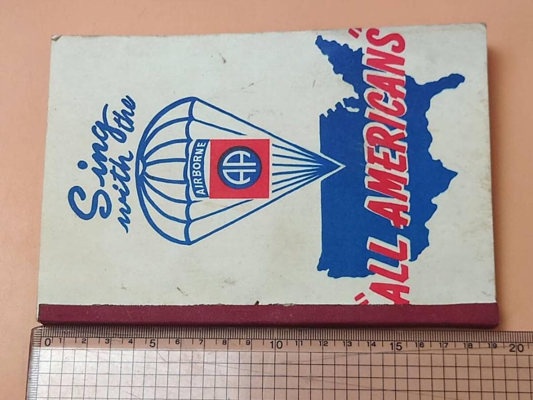 洋書 アメリカ陸軍 第82空挺師団 歌集 米軍 オールアメリカンズ 軍歌 曲集