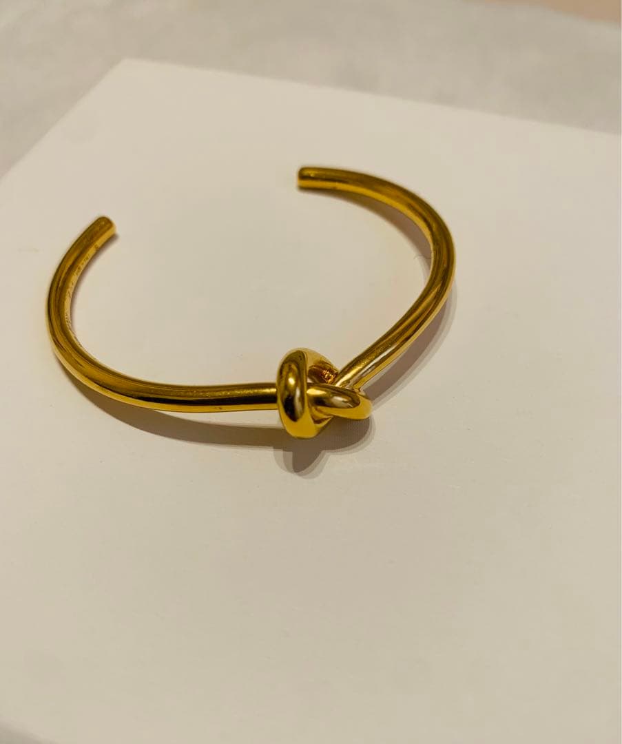 CELINE/セリーヌ【フィービー 】ノット バングル ブレスレット