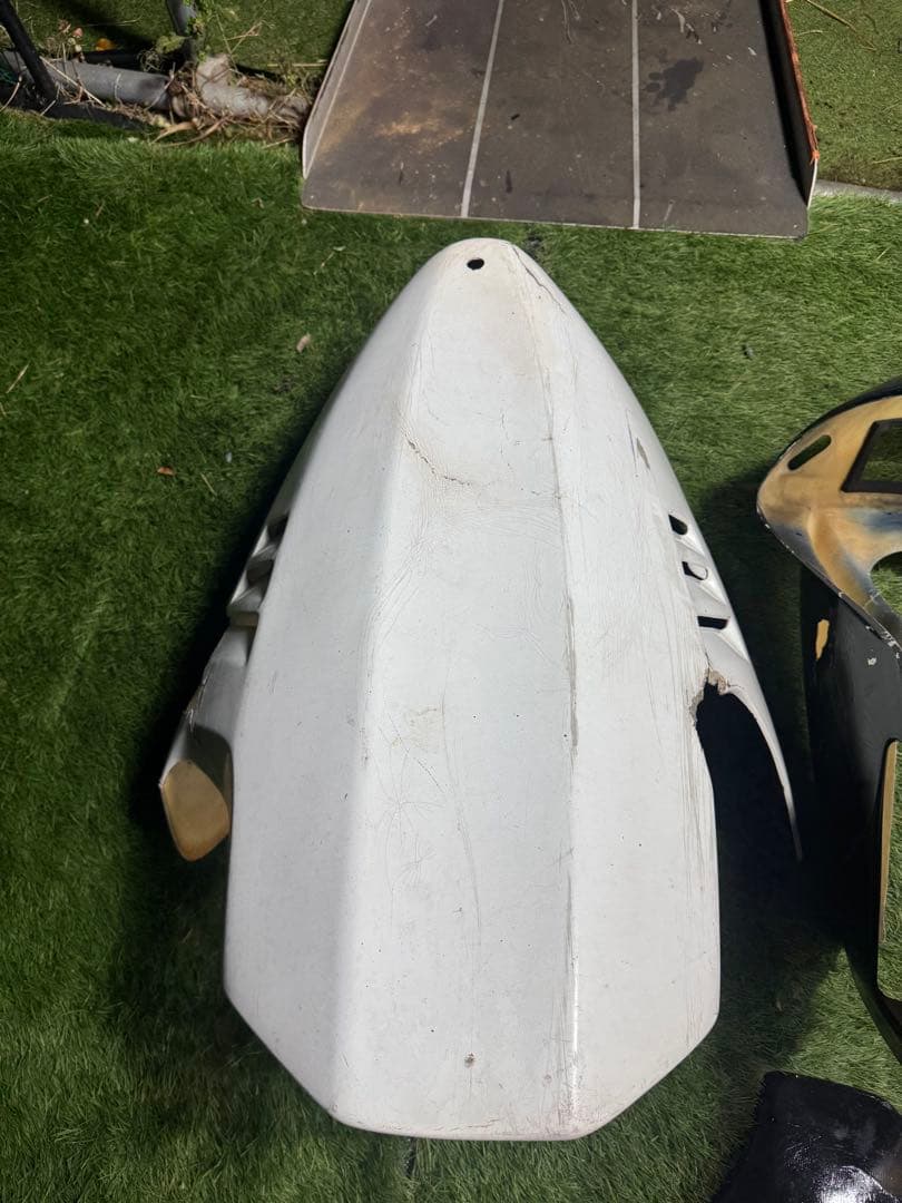 nsr250r mc28 フロントカウル、mc21アンダー？