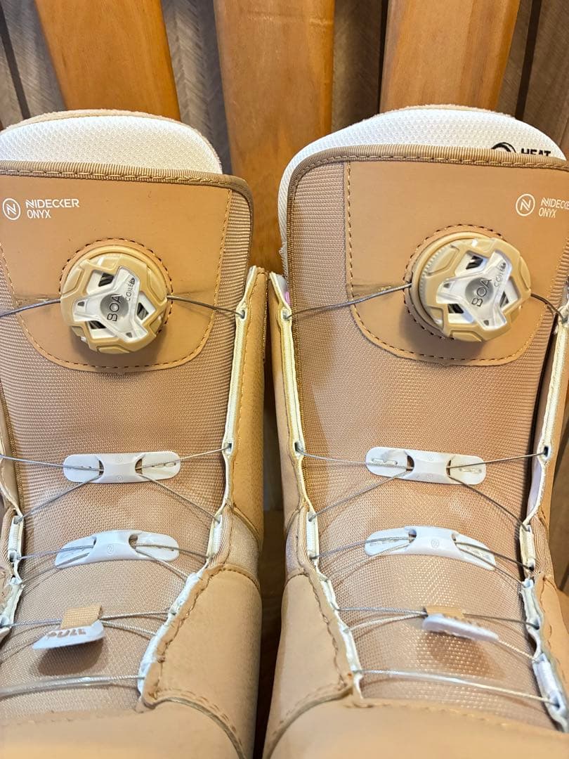 美品 NIDECKER Onyx レディース スノーボード ブーツ 23.5cm