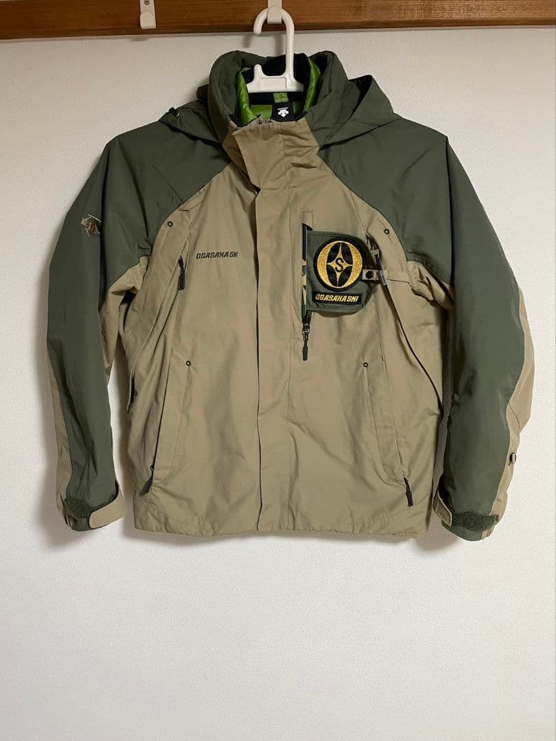 【10月限定大幅値下】オガサカ　デサント　スキーウェア