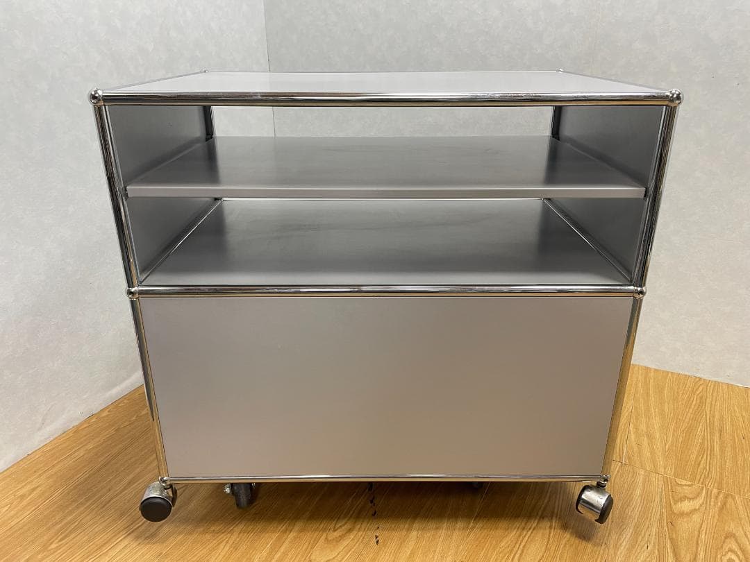 K★★154 USMハラー　キャビネット キャスター付き 2段