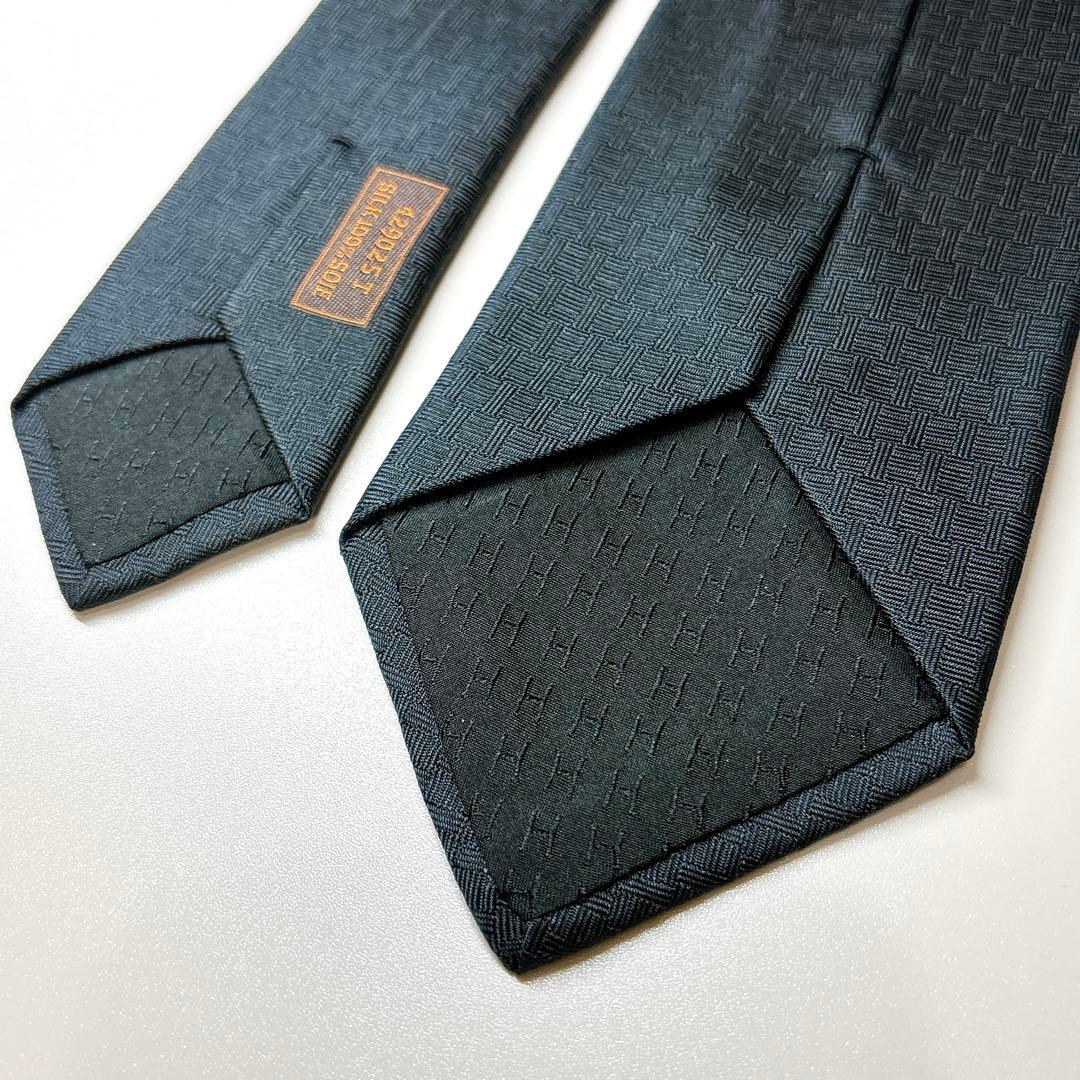 希少 HERMES ドラゴン ネクタイ 黒 H柄 ソリッド 龍 縁起物