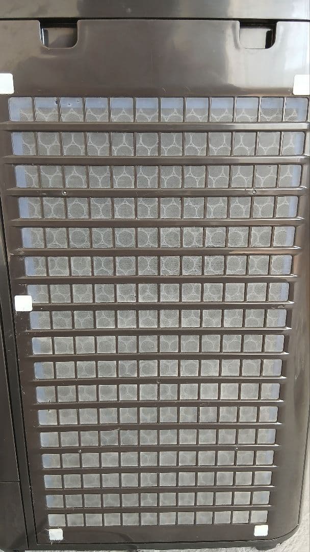 美品　2023年製 シャープ　加湿空気清浄機　プラズマクラスター　KC-J50C