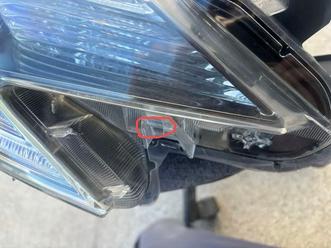 マークX G's GRX133 ヘッドライトユニット　右側