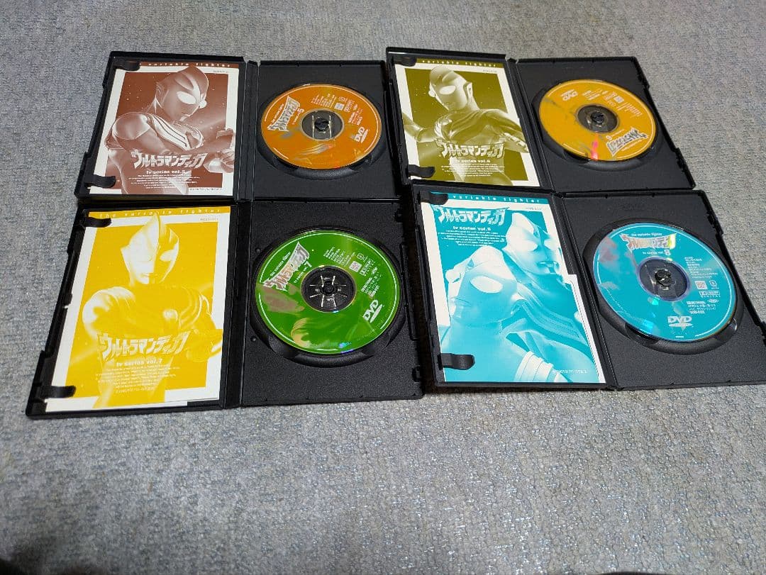 リ*ー様 ２３日迄値引き【セル版】ウルトラマンティガ　DVD 全１３巻セット