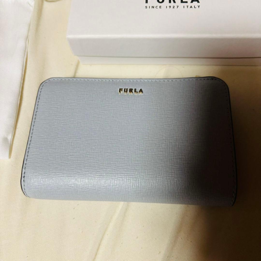 ゆ*う様 FURLA 二つ折り財布 ライトブルー
