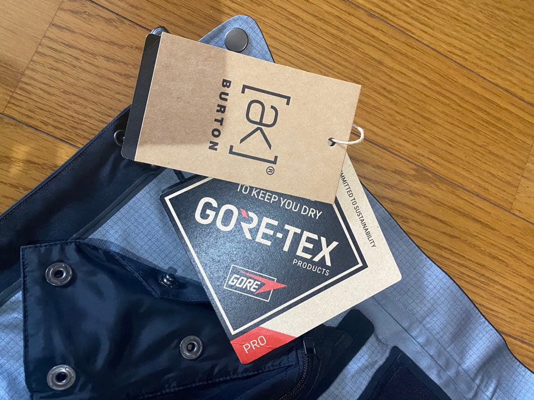BURTON [ak] 3L GORE-TEX PRO Jacket ブラック