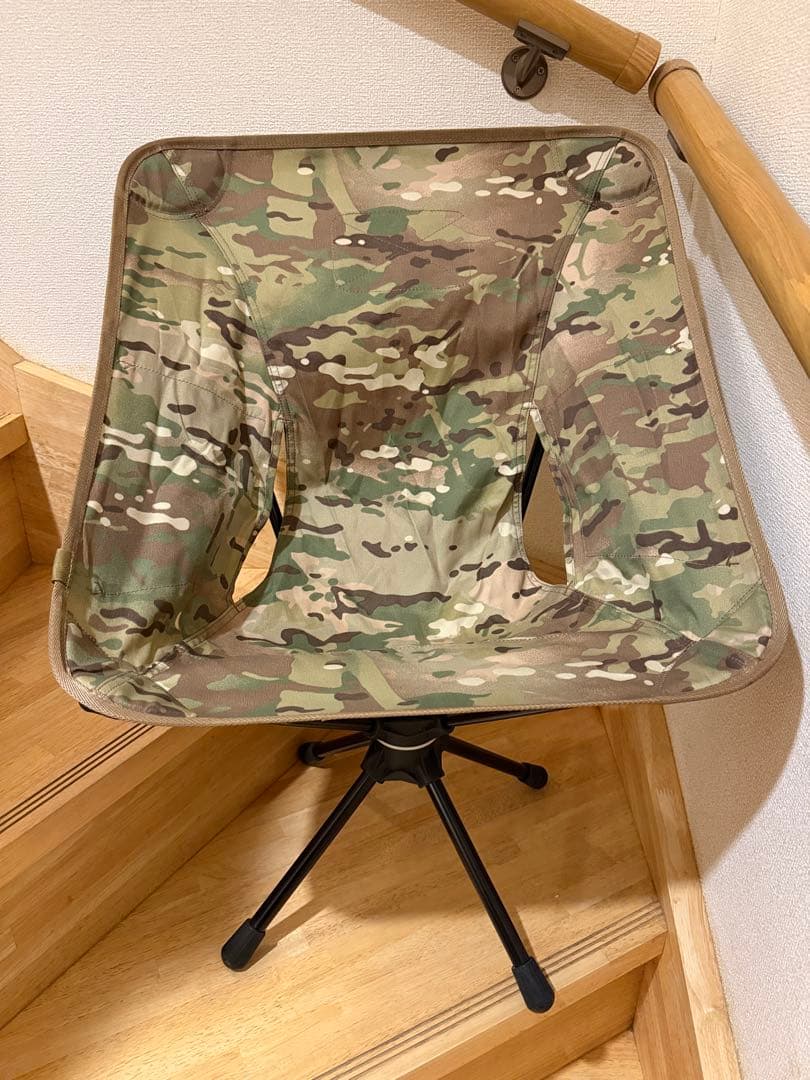 Helinox タクティカルスウィベルチェア 1