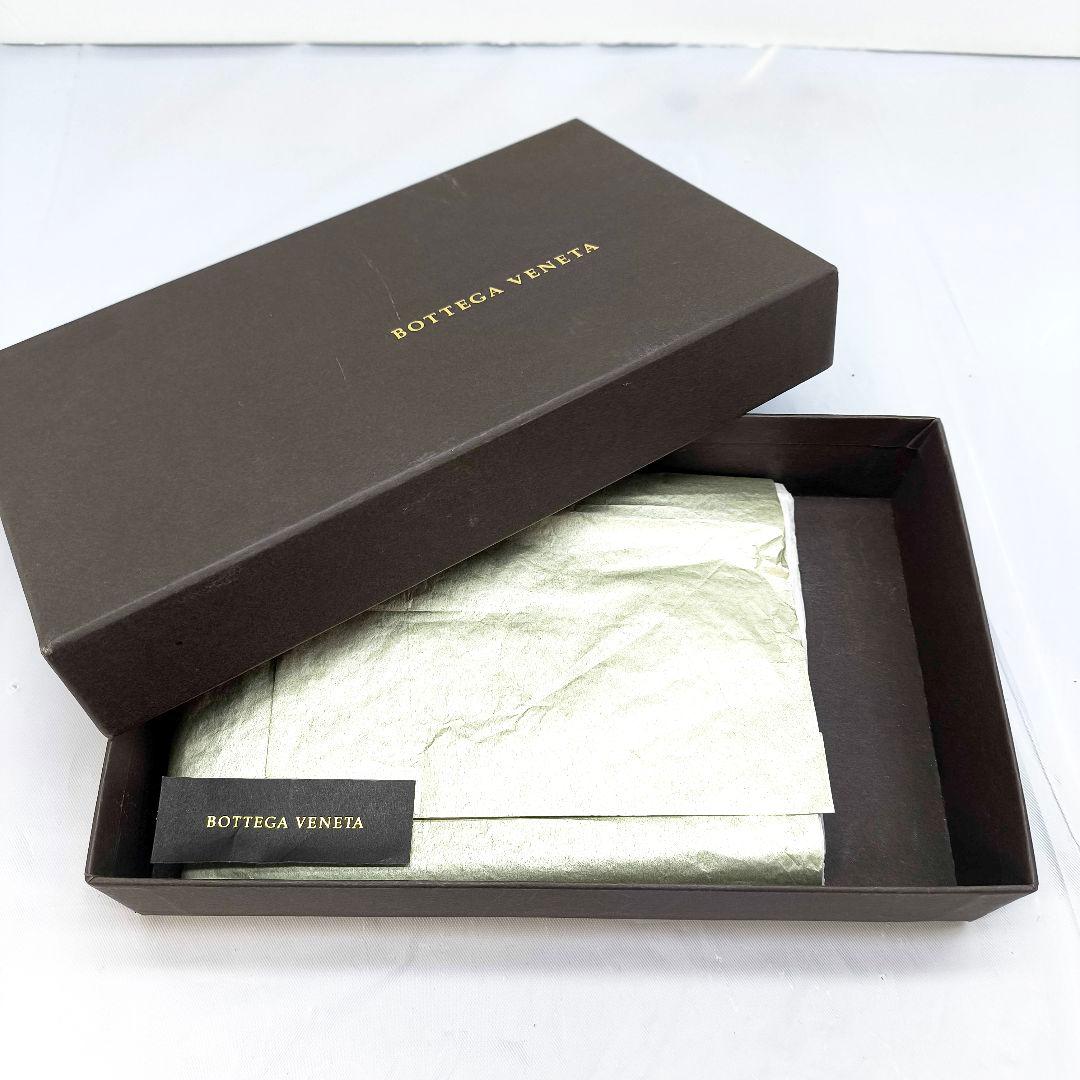 ボッテガヴェネタ カセット マキシイントレチャートウォレット 二つ折り財布