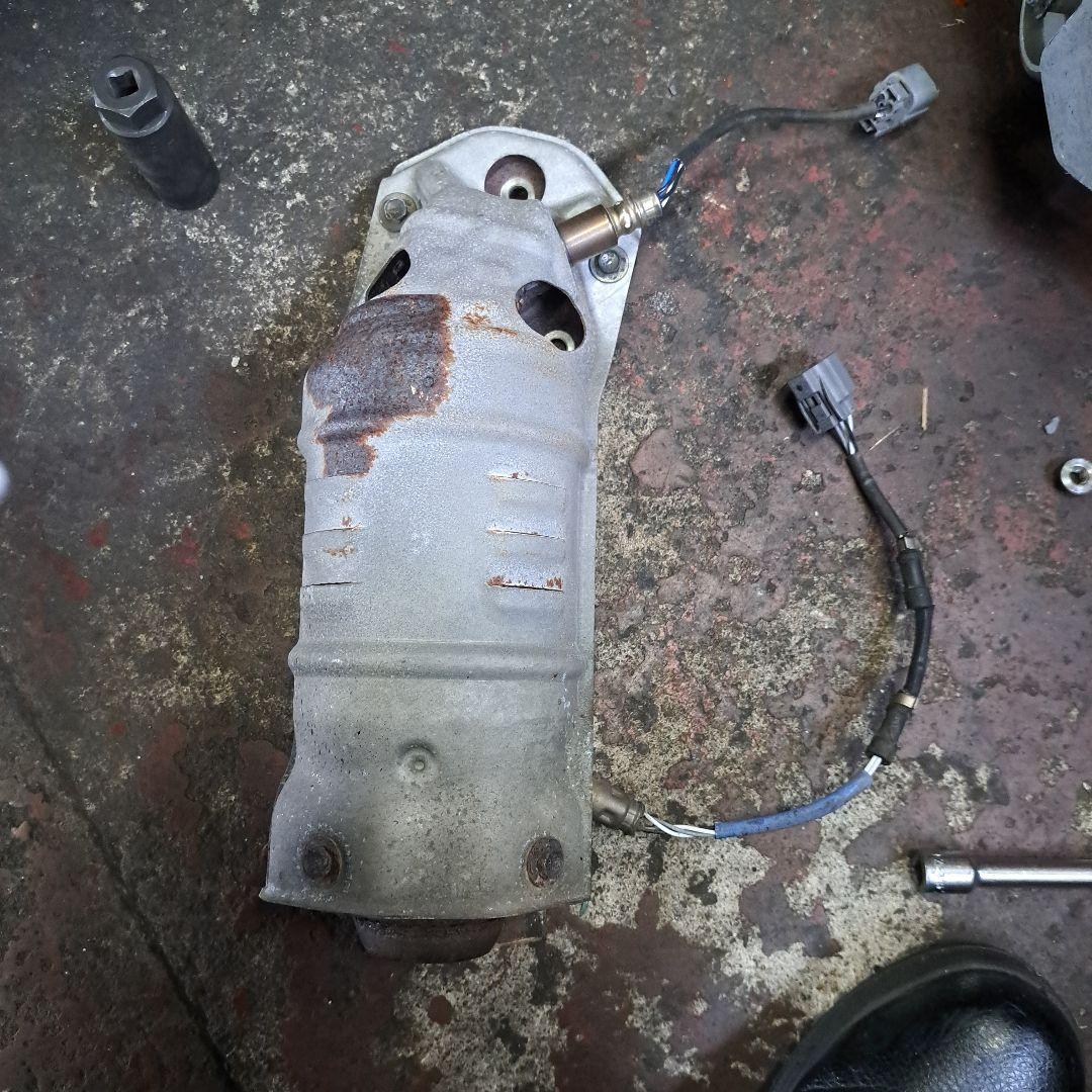 JB6 ホンダ　ライフ　触媒コンバーター 2個O2センサー付き