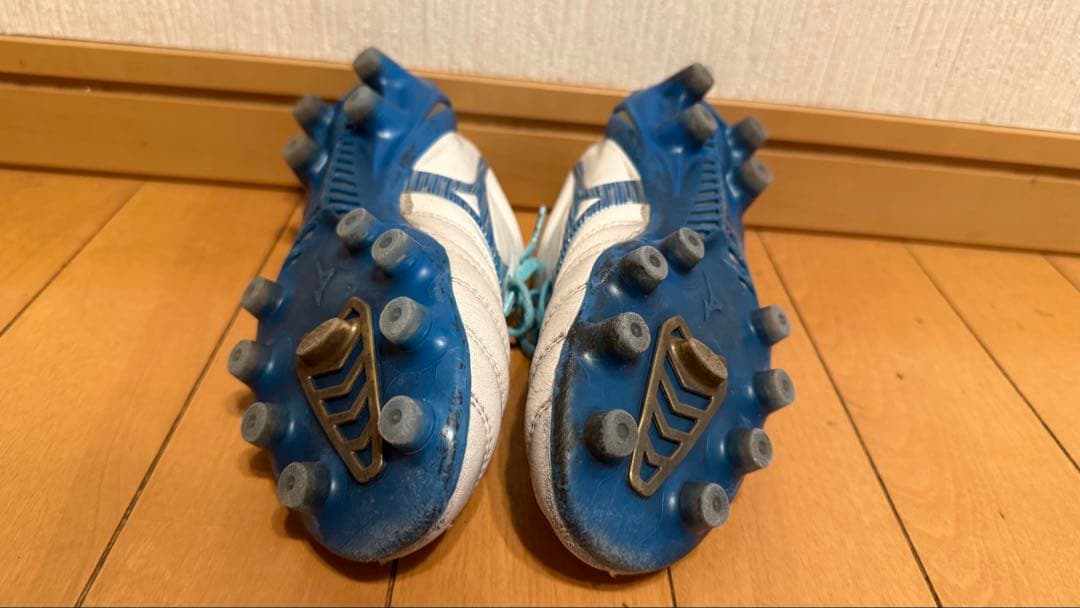 モレリア&モナルシーダ【22㌢】Mizuno サッカースパイク ホワイト/ブルー