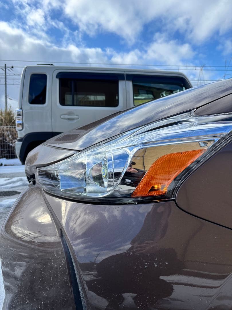 プリウスα 後期 USハロゲンヘッドライト