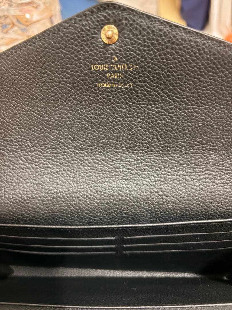 ポルトフォイユ・サラ