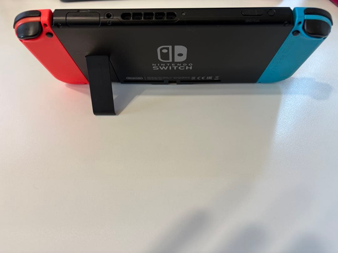 Nintendo Switch ネオンブルー/ネオンレッド + コントローラー