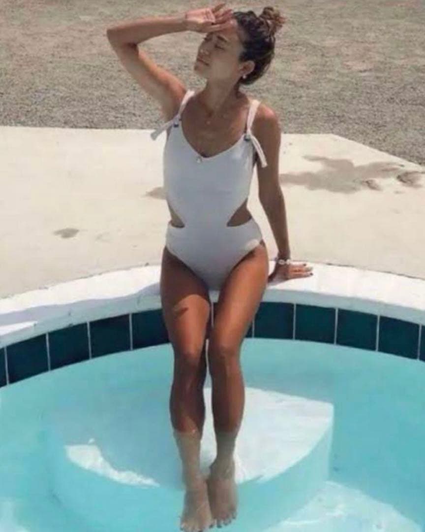 ALEXIASIASTAM アリシアスタン　ワンピース　水着　カットアウト　S