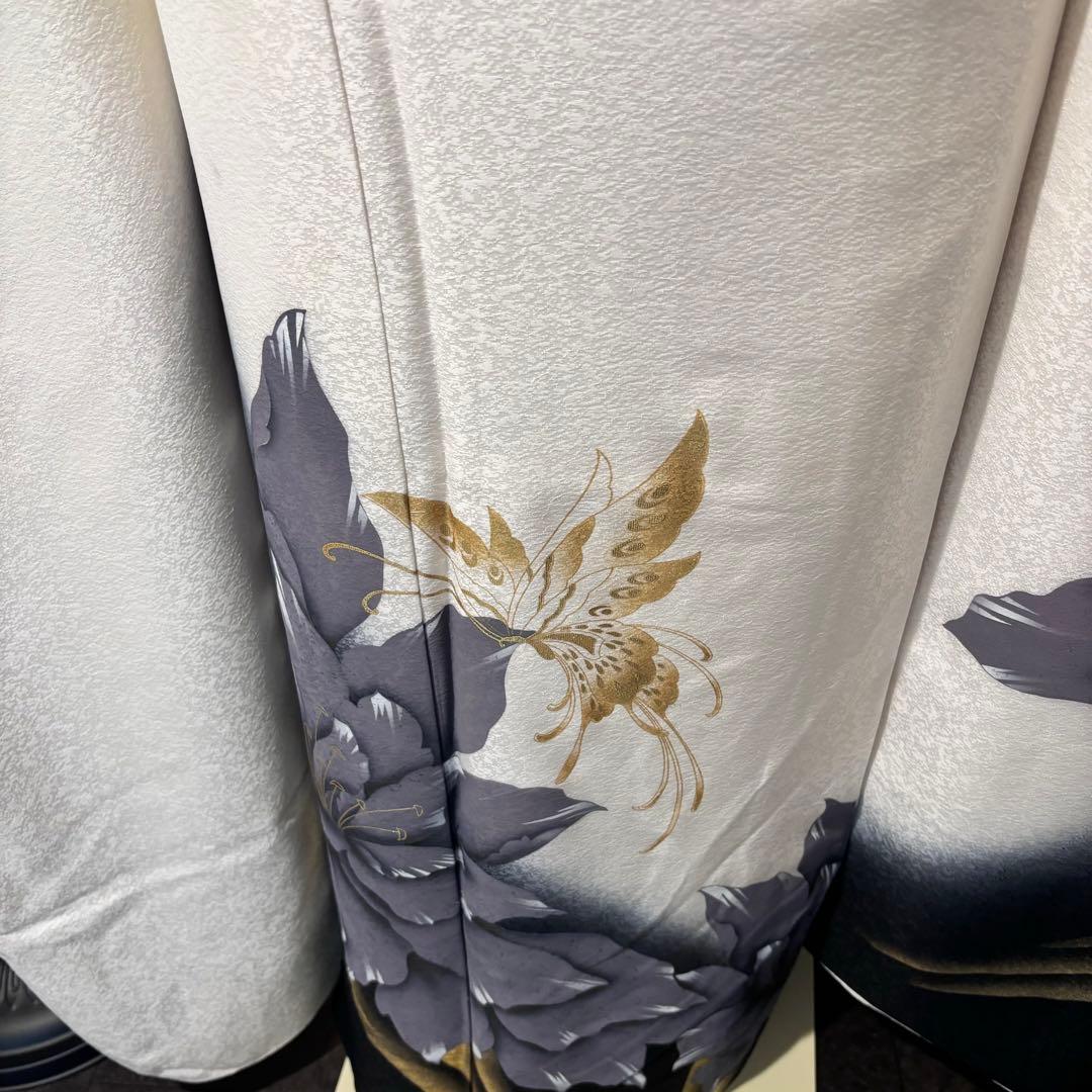 美品　白地　大柄　染分け　金彩　逸品　振袖　フルセット 振り袖