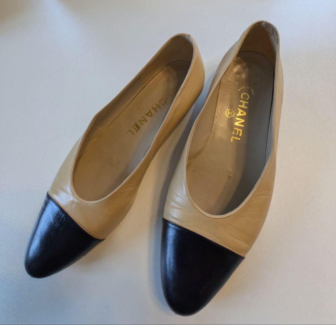 CHANEL　バイカラー　フラット　ポインテッドトゥ