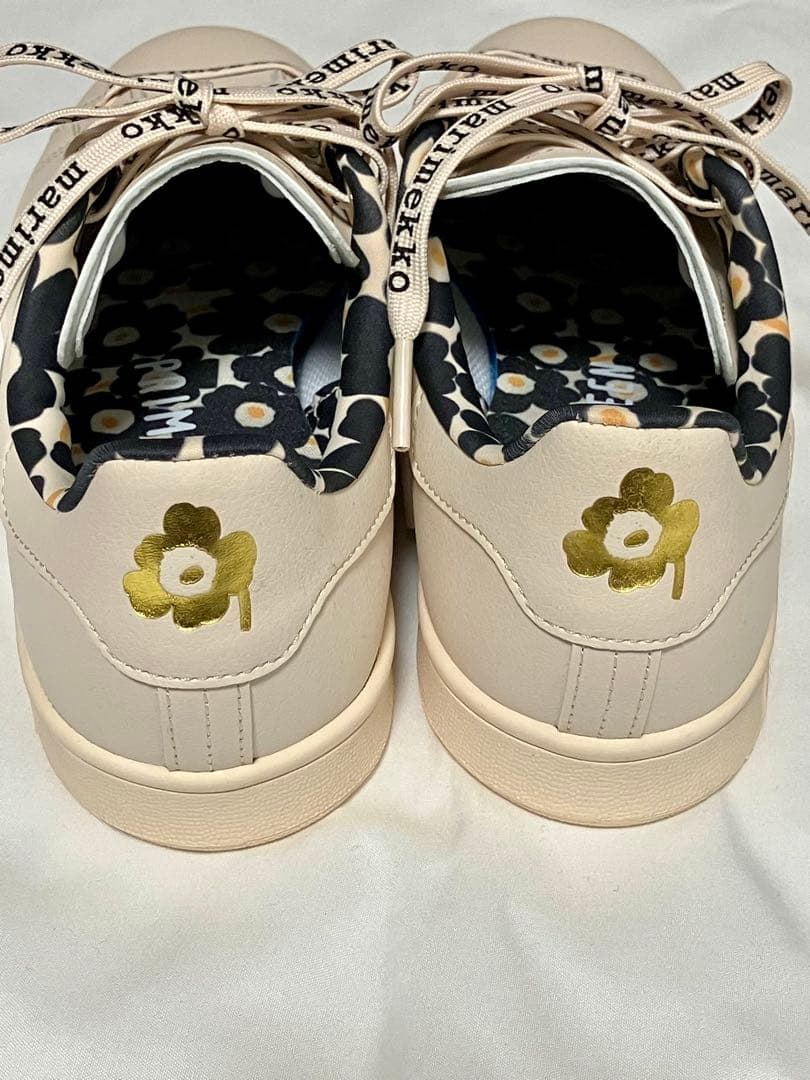 再々お値下げ！新品　マリメッコ　スタンスミス GX8847　adidas