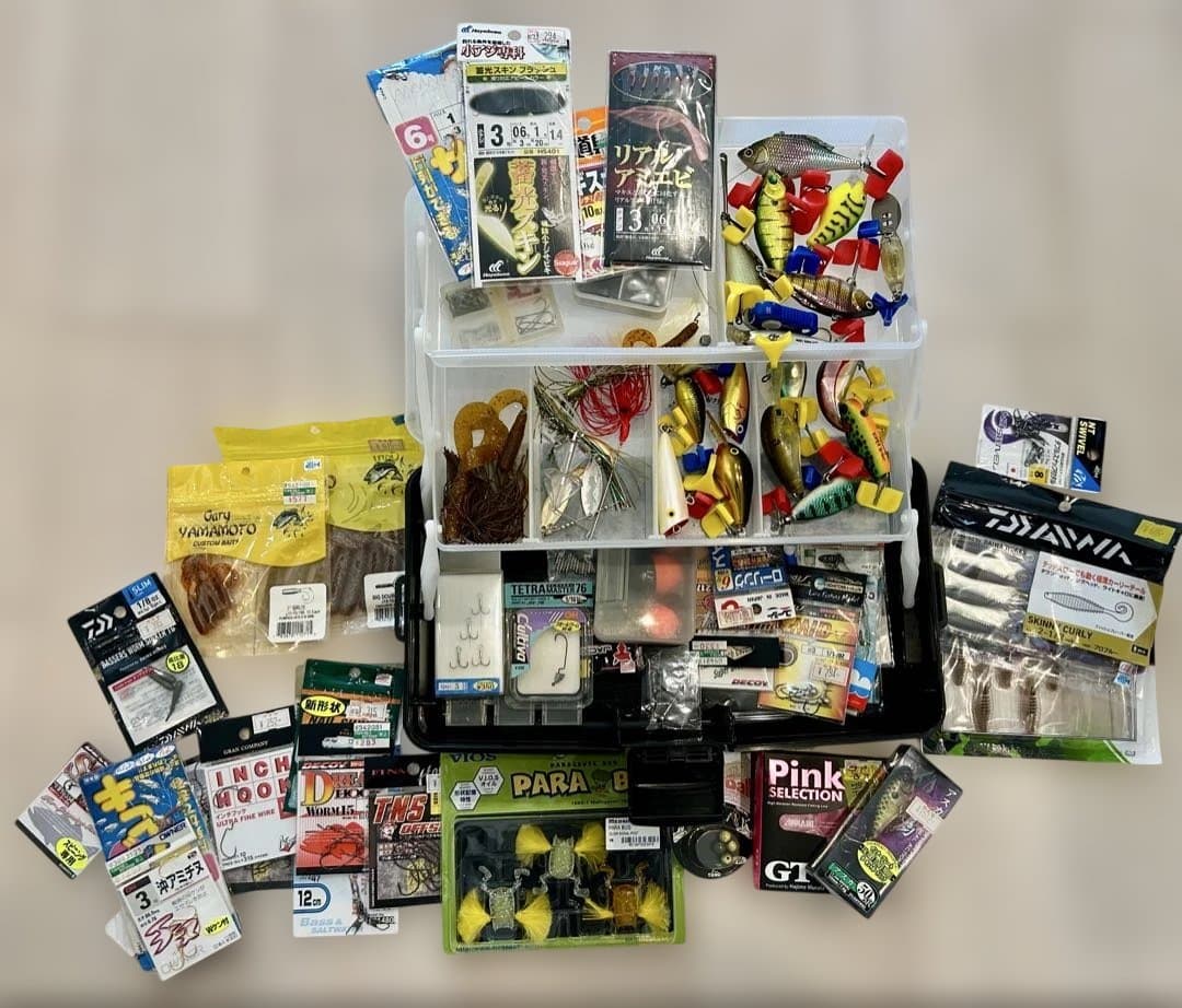 【引退 超お得まとめ売り】ルアー中心の道具BOX全て
