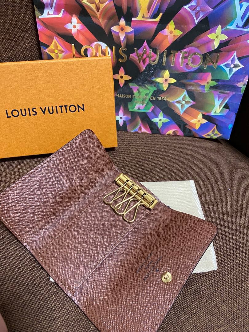 ルイヴィトン　キーケース　モノグラム　美品