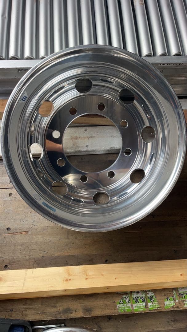 メルページ アルコア　大型トラック新車外し アルミホイール 8穴