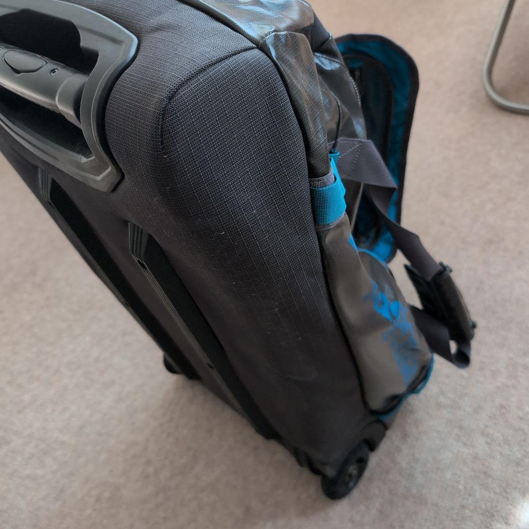 patagonia トラベル キャリーバック 黒/青