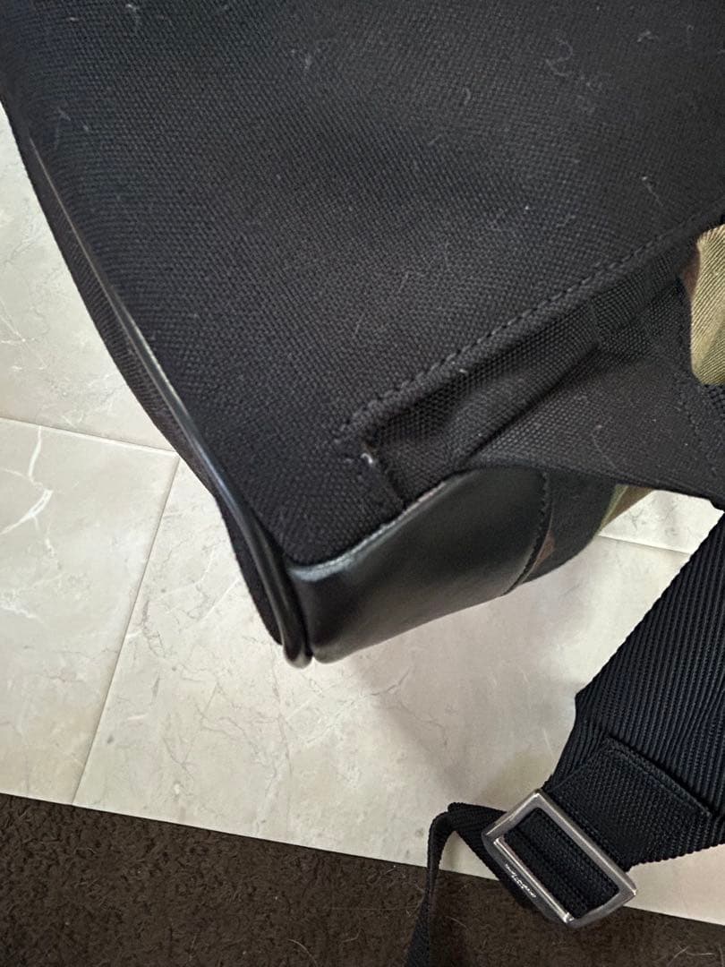 美品　サンローラン　リュック　バックパック　迷彩