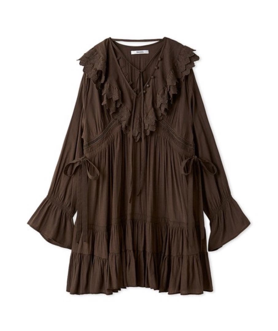 【未使用】コットンライクラッフルカラーチュニック/SNIDEL