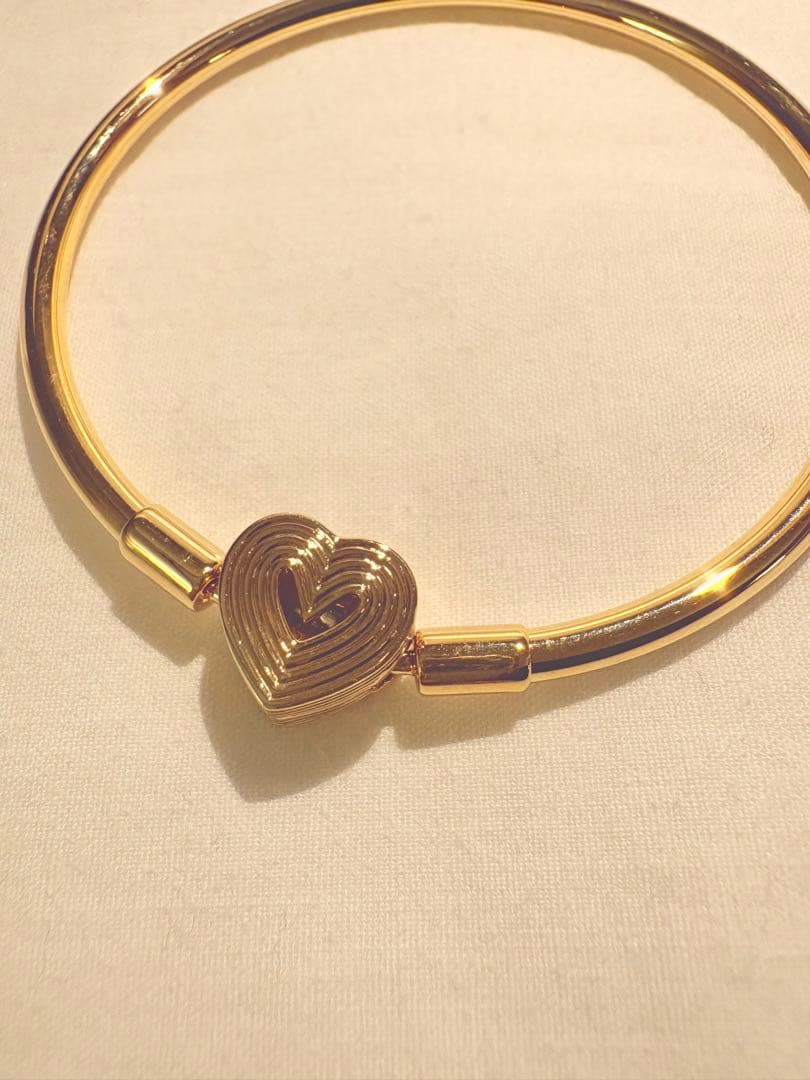 PANDORA バングル ブレスレット ノベルティ　海外限定　ゴールド