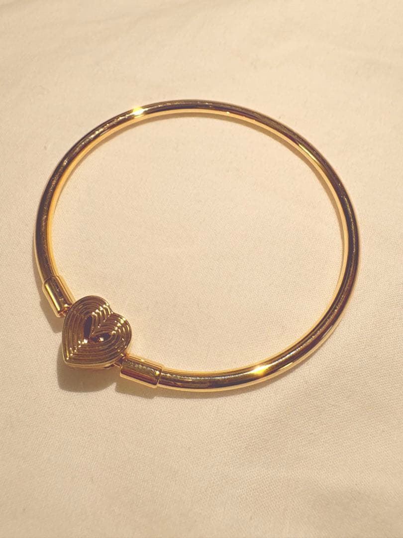 PANDORA バングル ブレスレット ノベルティ　海外限定　ゴールド