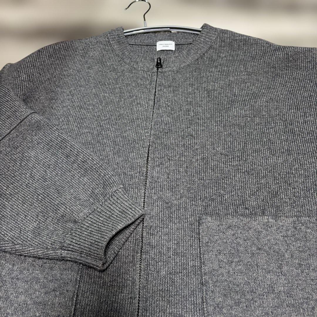 【アーバンリサーチドアーズ】ニットZIPブルゾン　グレー