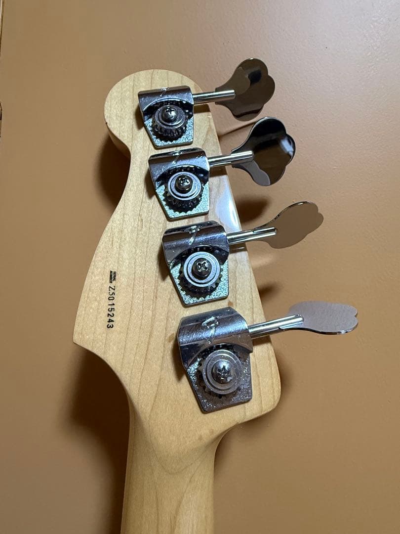 ベース Fender USA FSR 70s Precision Bass